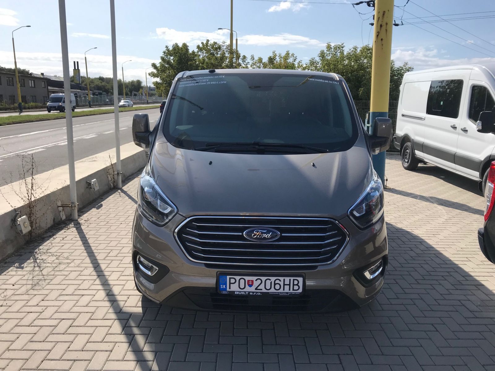 FORD Tourneo 2.0 TDCi Titanium